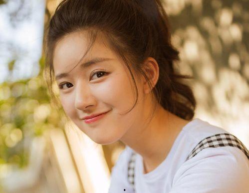 爱豆吃瓜娱乐酱赵露思,爱豆吃瓜娱乐酱，揭秘娱乐圈幕后故事  第3张